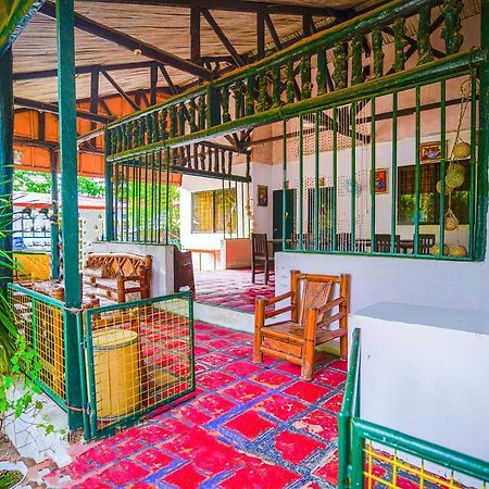Oyo 875 Madhavi Beach Resort Balibago Exteriér fotografie