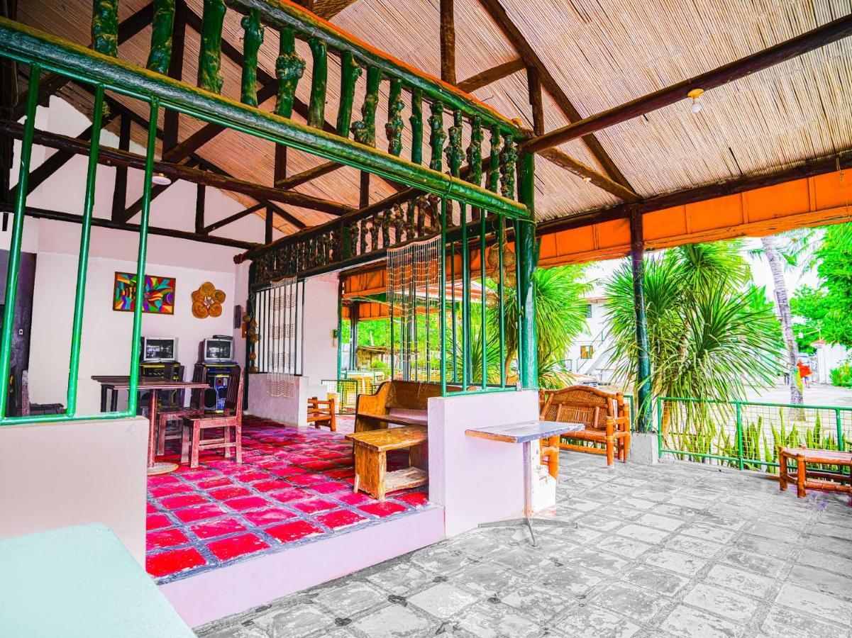 Oyo 875 Madhavi Beach Resort Balibago Exteriér fotografie